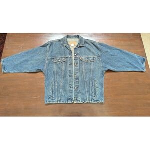 Vintage Levi's Trucker Denim Jacket Made in USA Size M